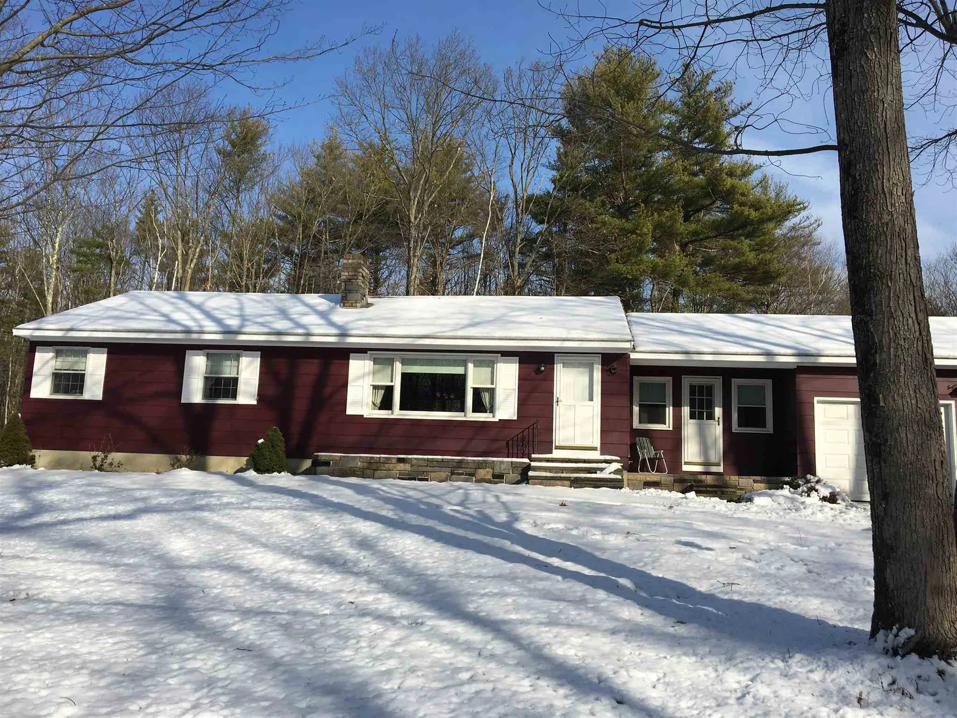126 Chamberlain Street Rochester NH 03867-3308