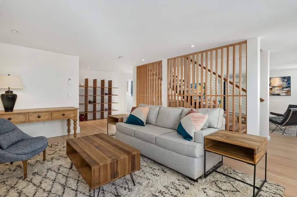 206 Court Street Portsmouth NH 03801