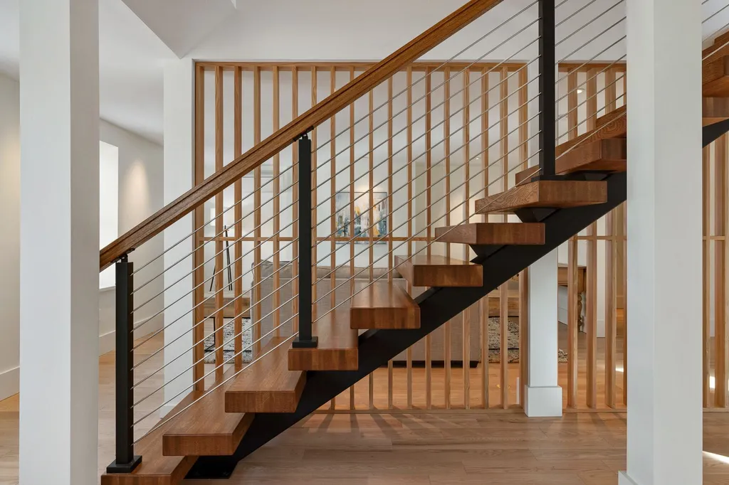 206 Court Street Portsmouth NH 03801
