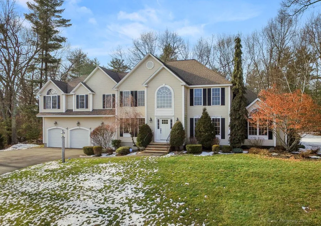 11 Tarbell Road Windham NH 03087