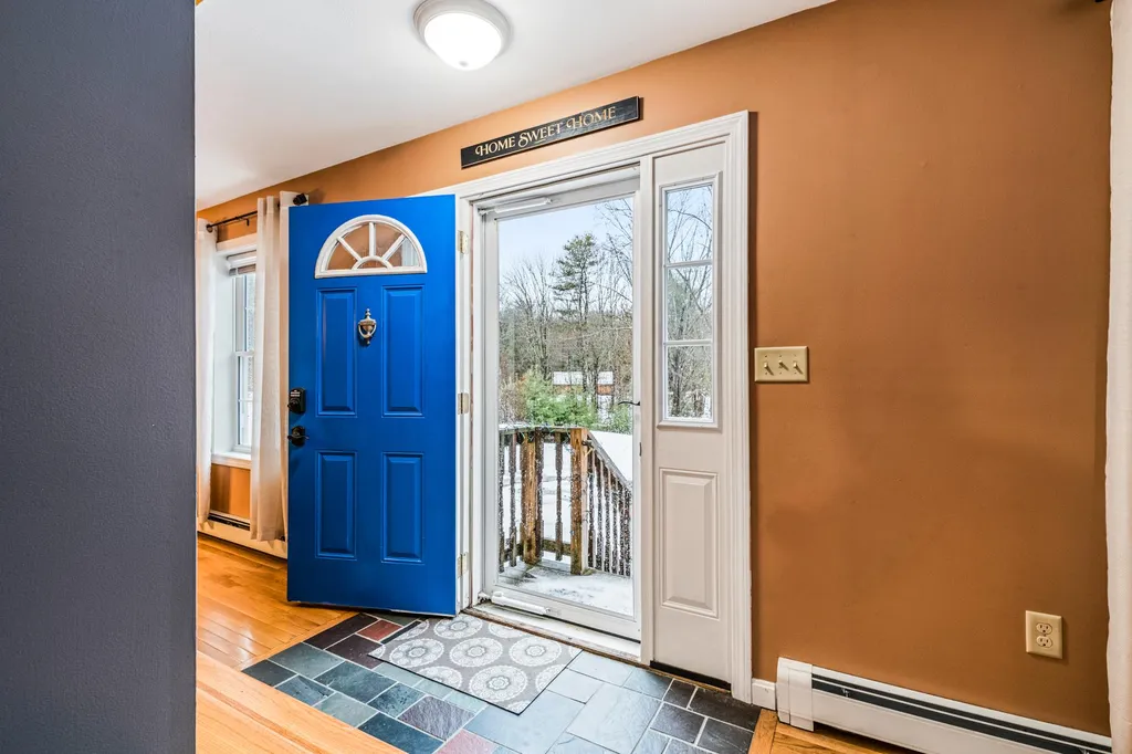 119 Lesnyk Road Goffstown NH 03045
