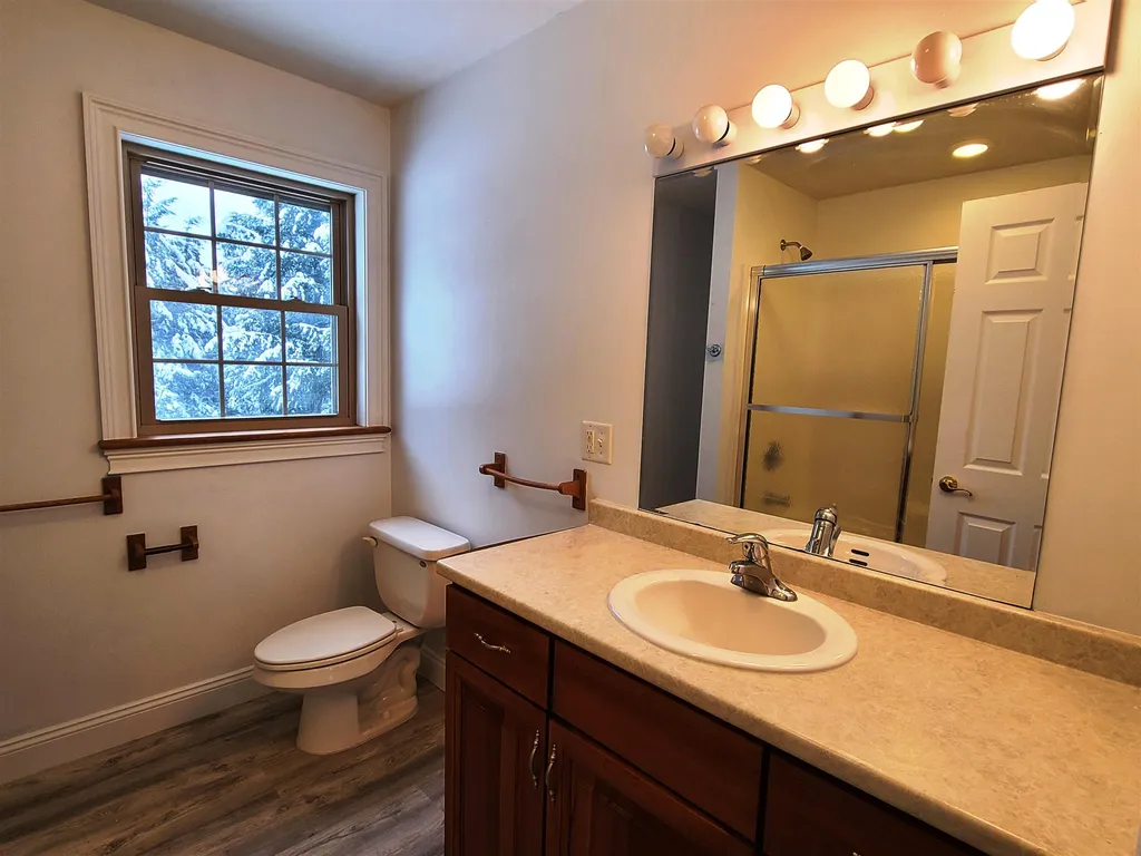 40 Talcott Road Westford VT 05494