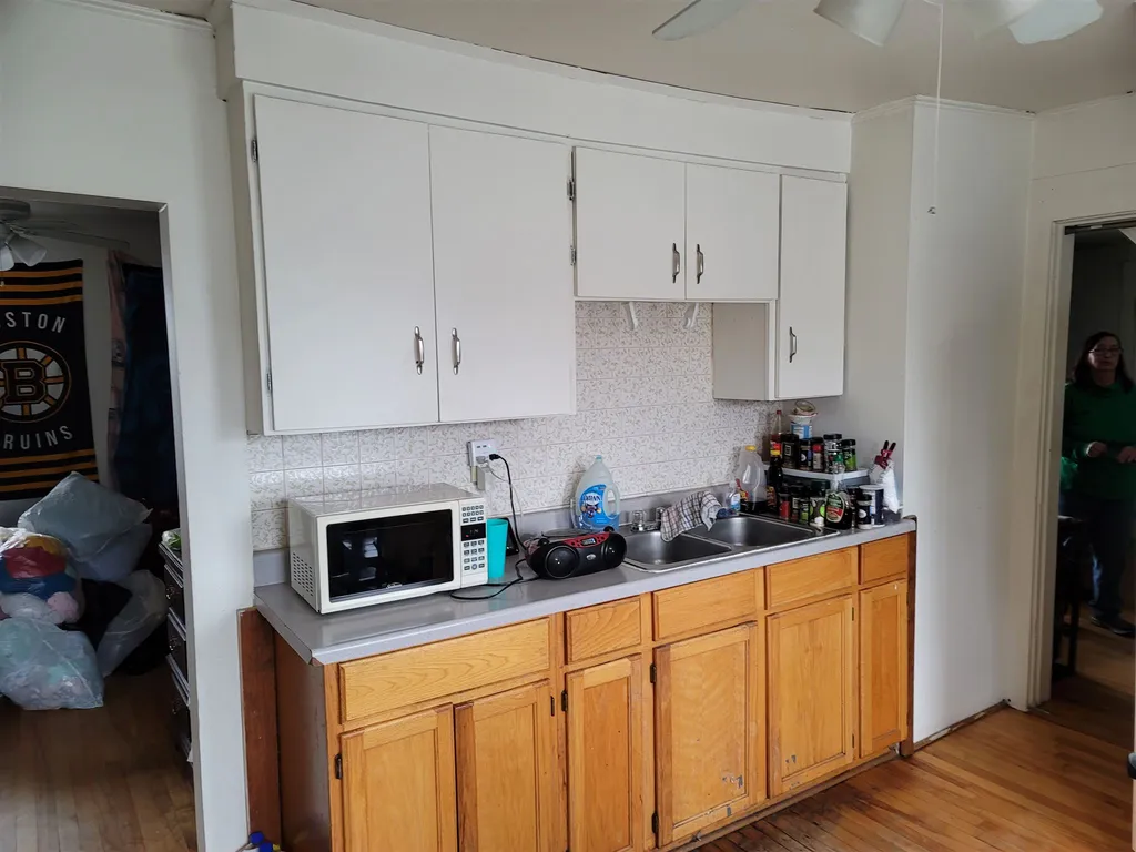 363 Pearl Street Manchester NH 03104