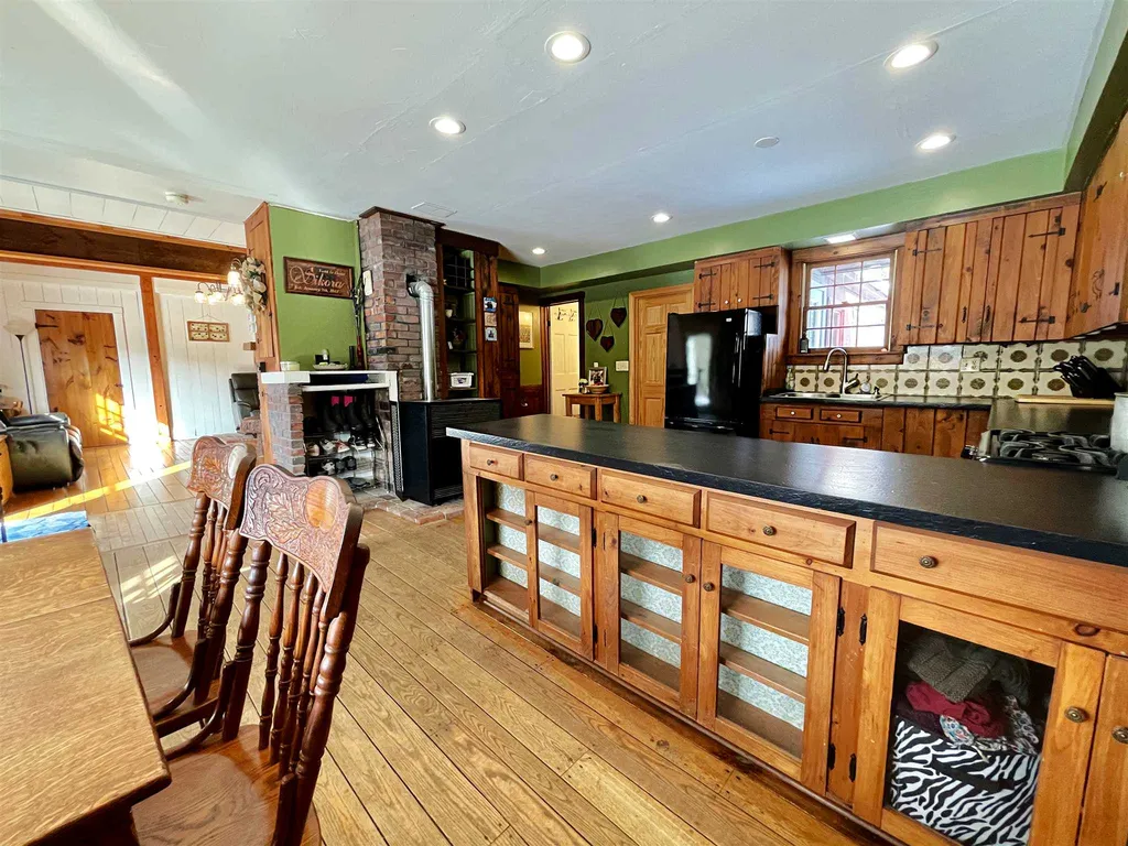 682 Meader Road Ryegate VT 05042