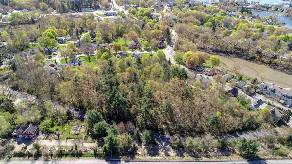 9 Cook Street Kittery ME 03903