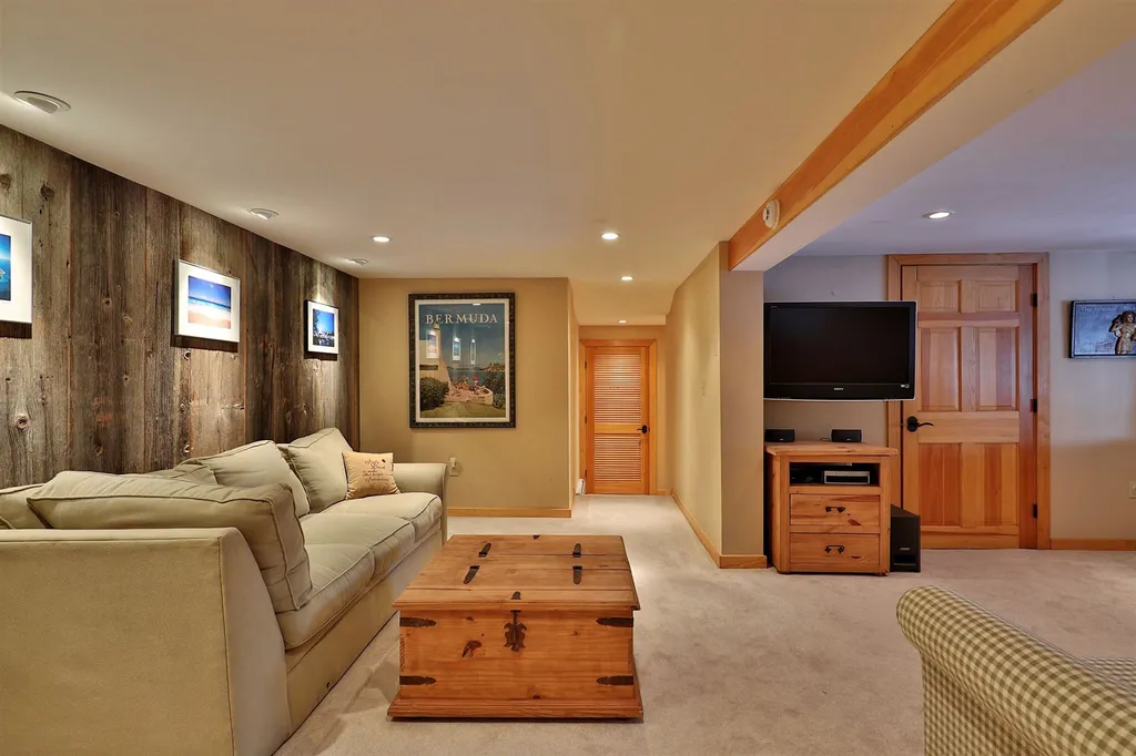67 Tanglewood Drive Killington VT 05751