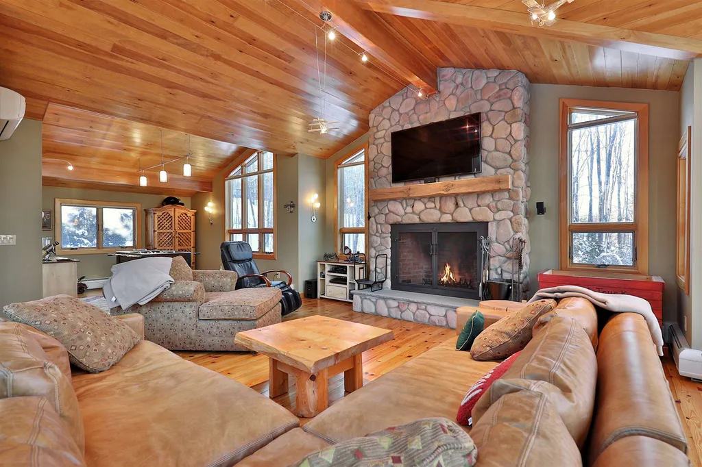 67 Tanglewood Drive Killington VT 05751