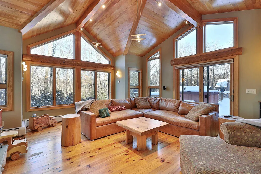 67 Tanglewood Drive Killington VT 05751