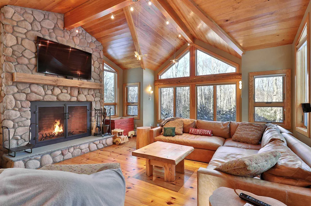 67 Tanglewood Drive Killington VT 05751