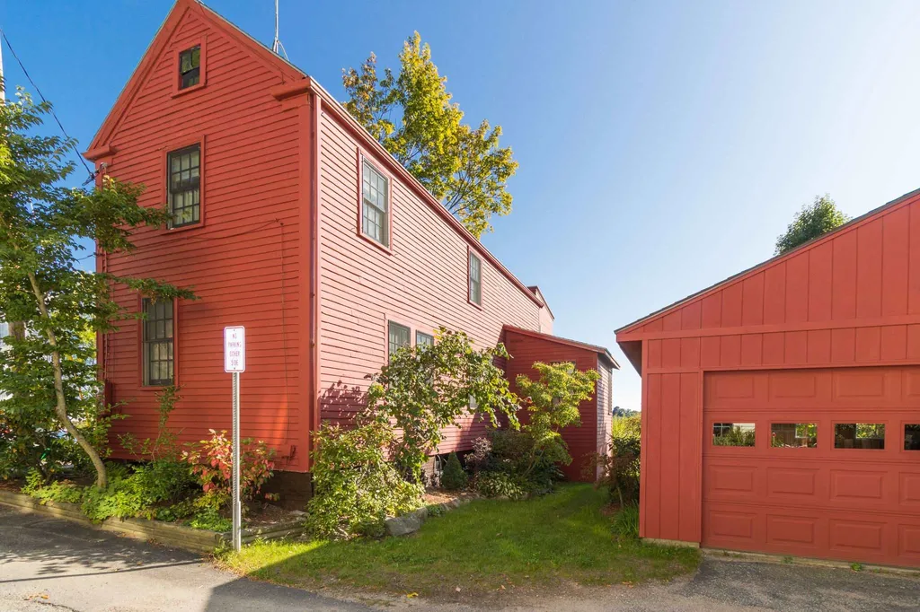 41 Dearborn Street Portsmouth NH 03801
