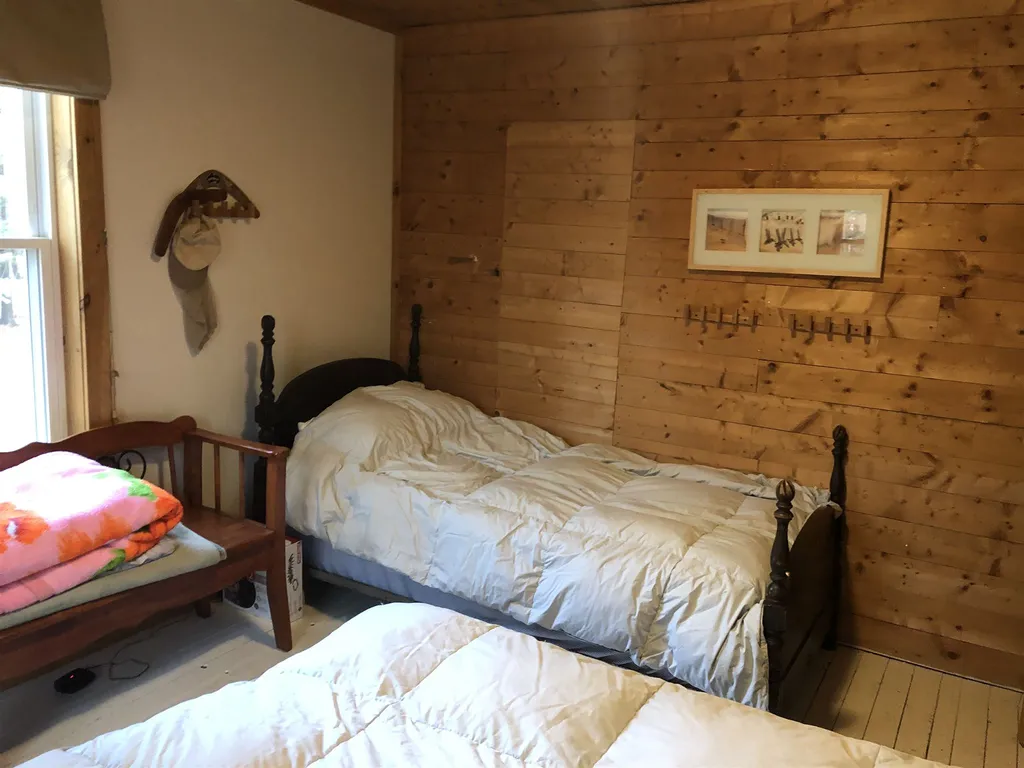 83 Camp Elizabeth Way Newport City VT 05855