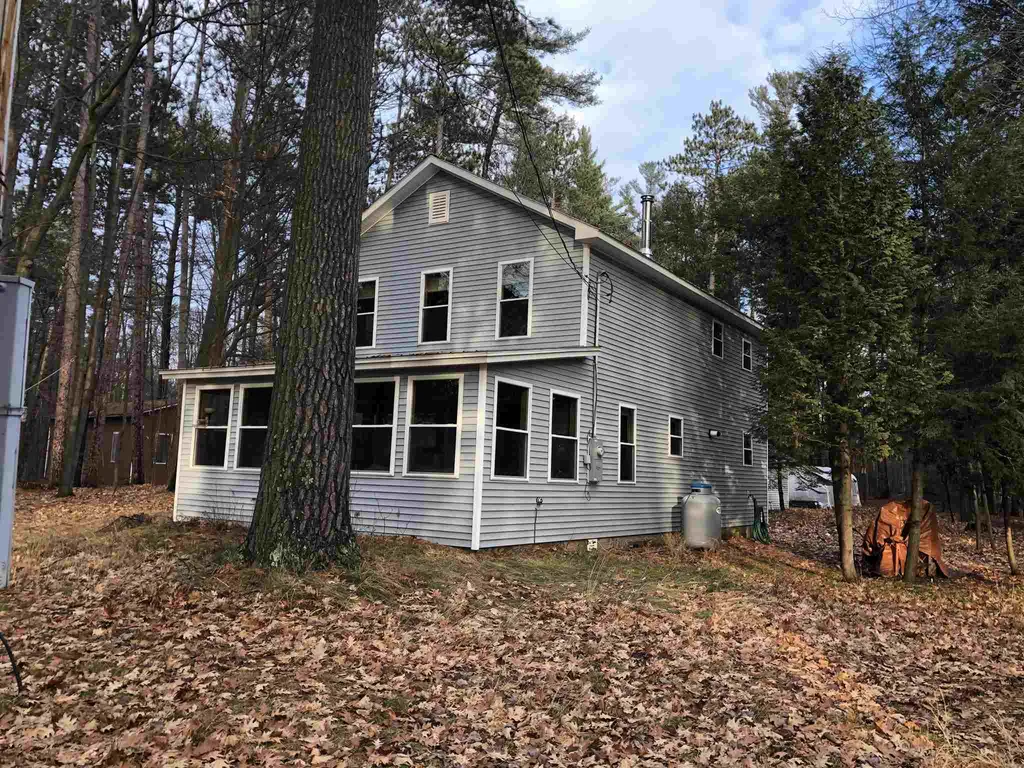 83 Camp Elizabeth Way Newport City VT 05855