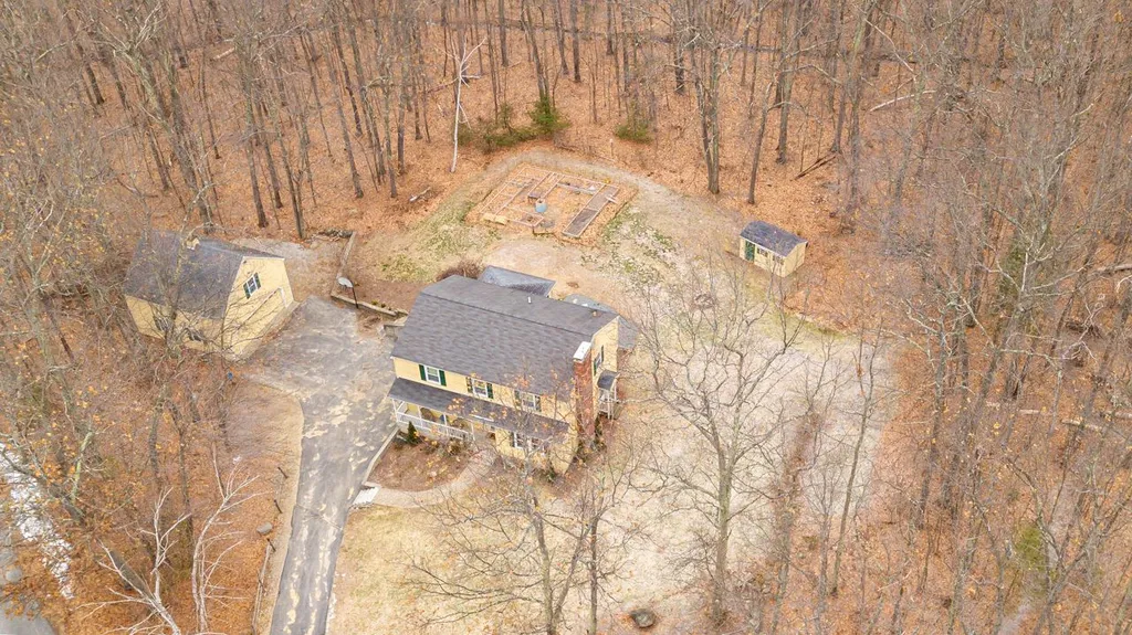 9 Heritage Lane Derry NH 03038