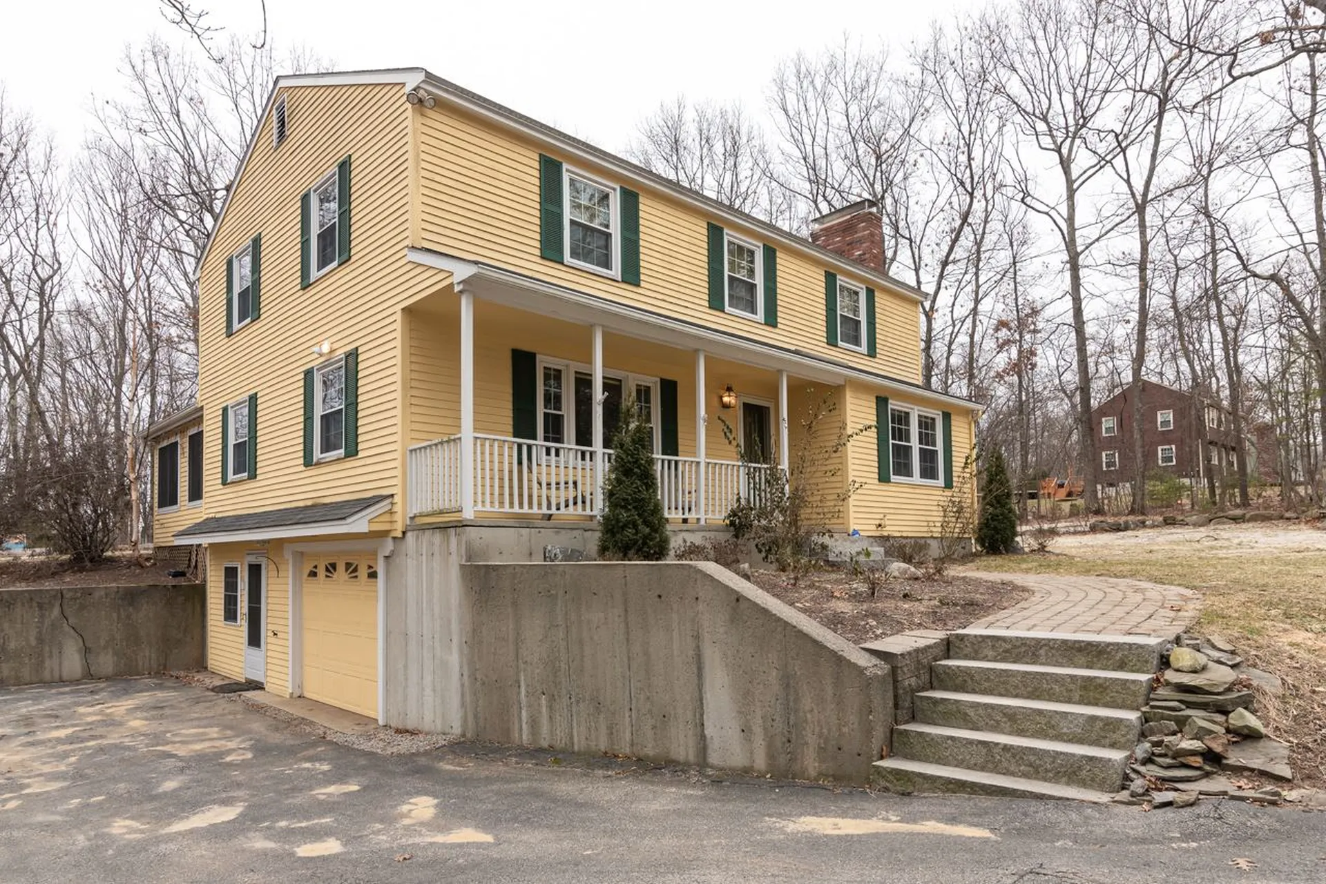 9 Heritage Lane Derry NH 03038