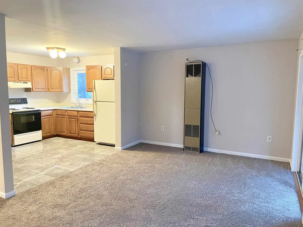 329 Old Lakeshore Road Gilford NH 03249