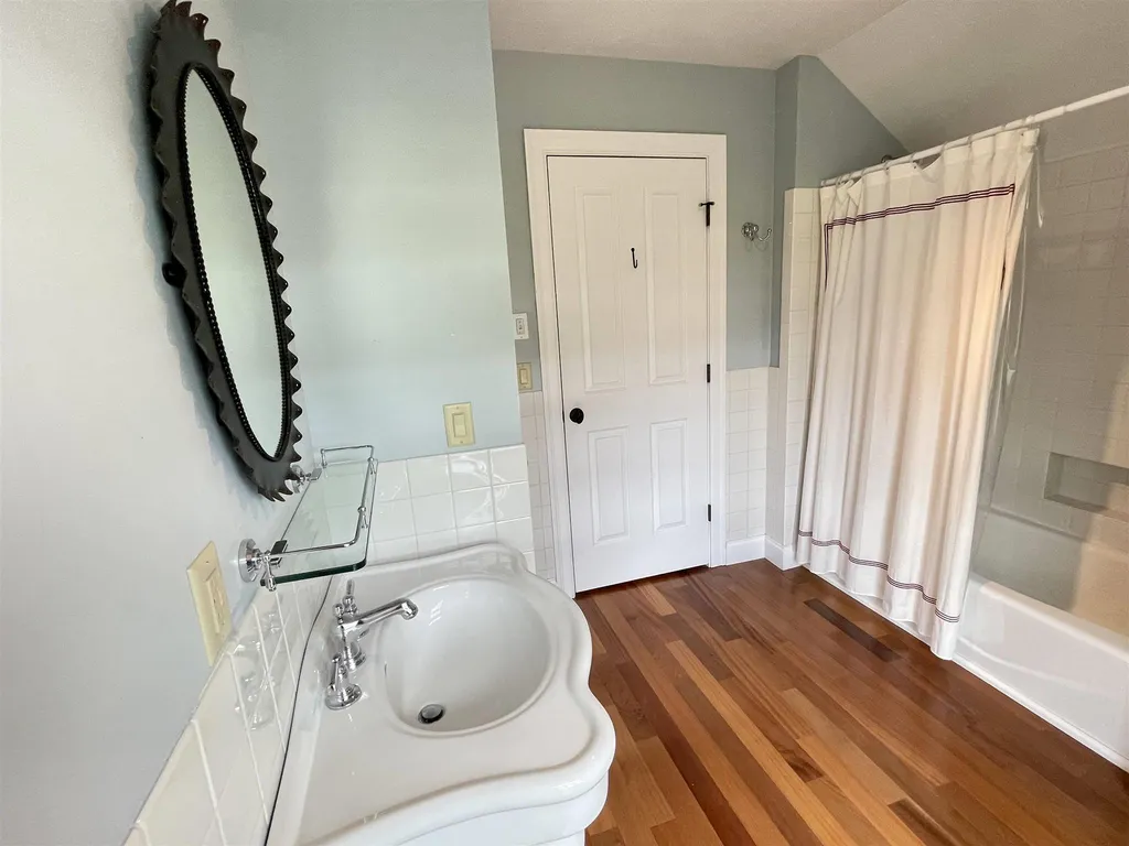 861 Rolston Road Waitsfield VT 05673