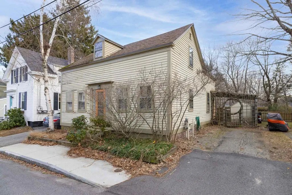 30 Chauncey Street Portsmouth NH 03801