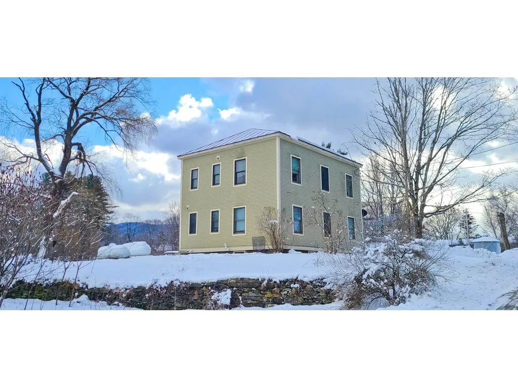 53 Store Hill Road Bethel VT 05032