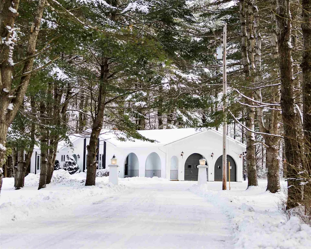83 Country Club Road Plainfield VT 05667
