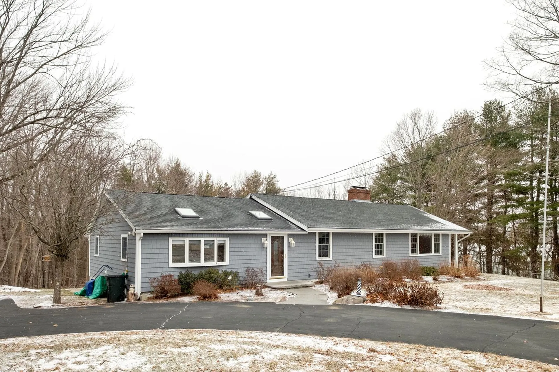37 Ridge Road Deerfield NH 03037