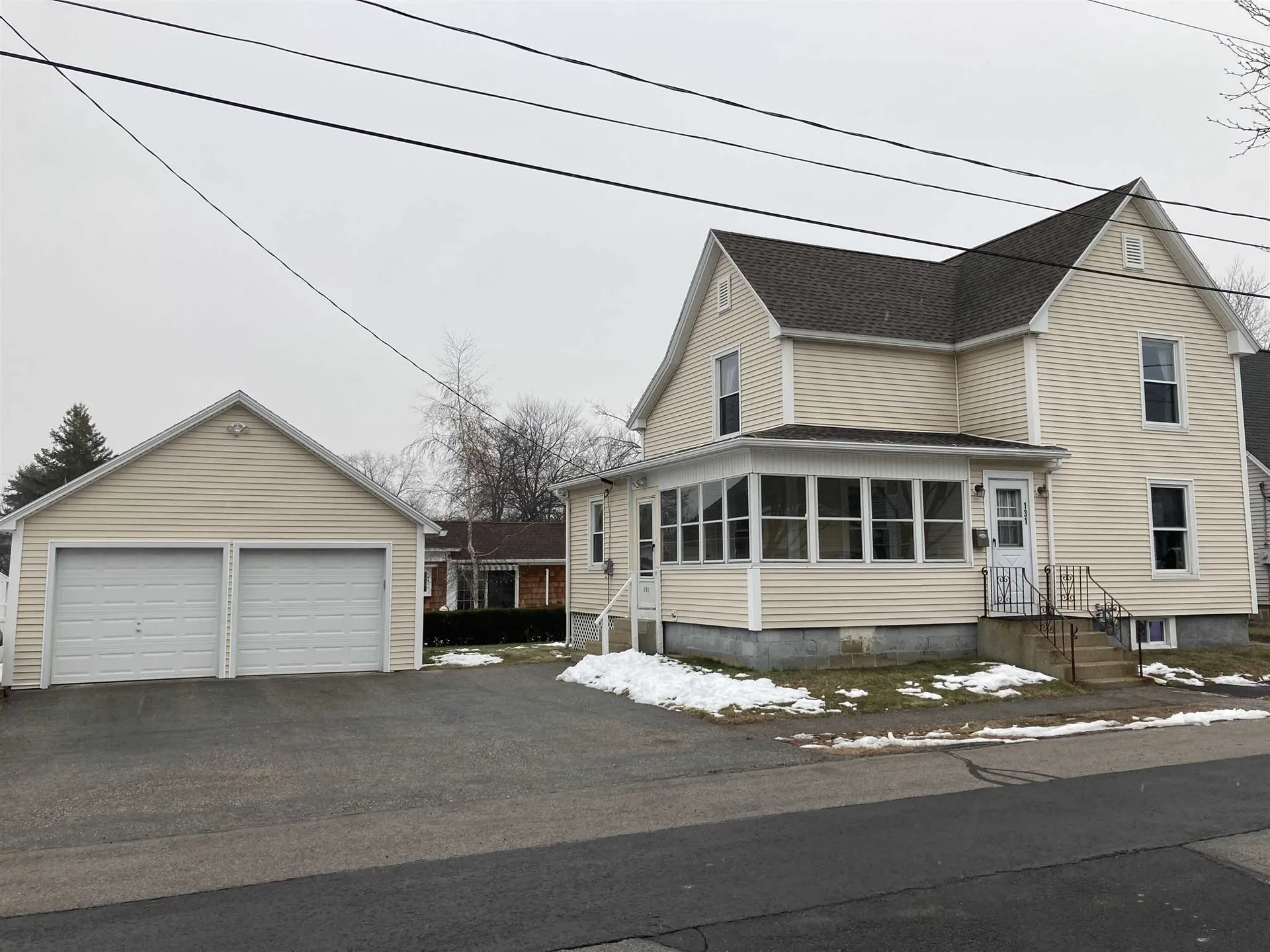 131 Riley Avenue Manchester NH 03103