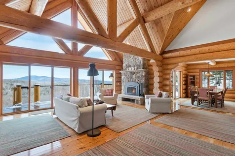10 Eastridge Road Newbury NH 03255