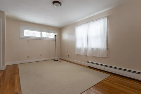 15 Tobey Street Hampton NH 03842