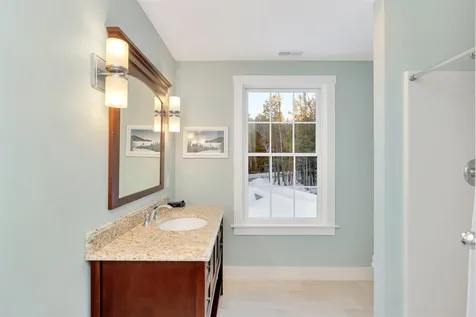 533 Seamans Road New London NH 03257