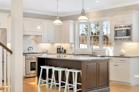 533 Seamans Road New London NH 03257