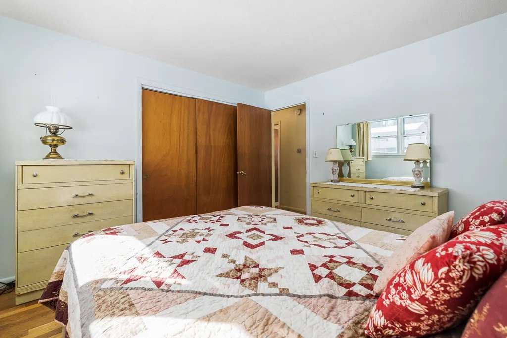 7 Coolidge Drive Portsmouth NH 03801