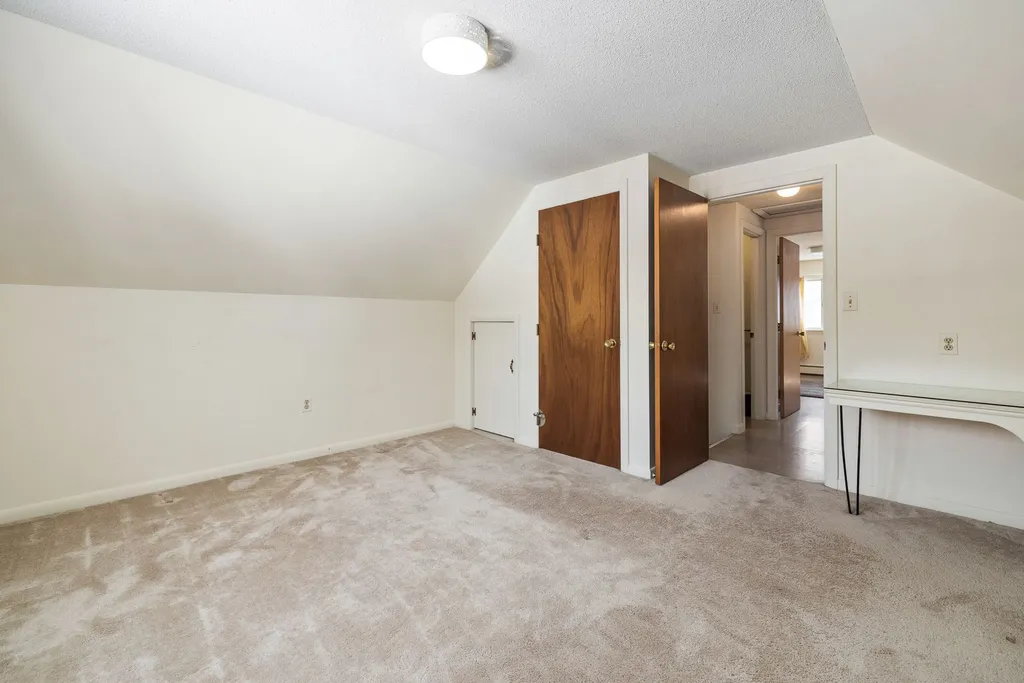 7 Coolidge Drive Portsmouth NH 03801