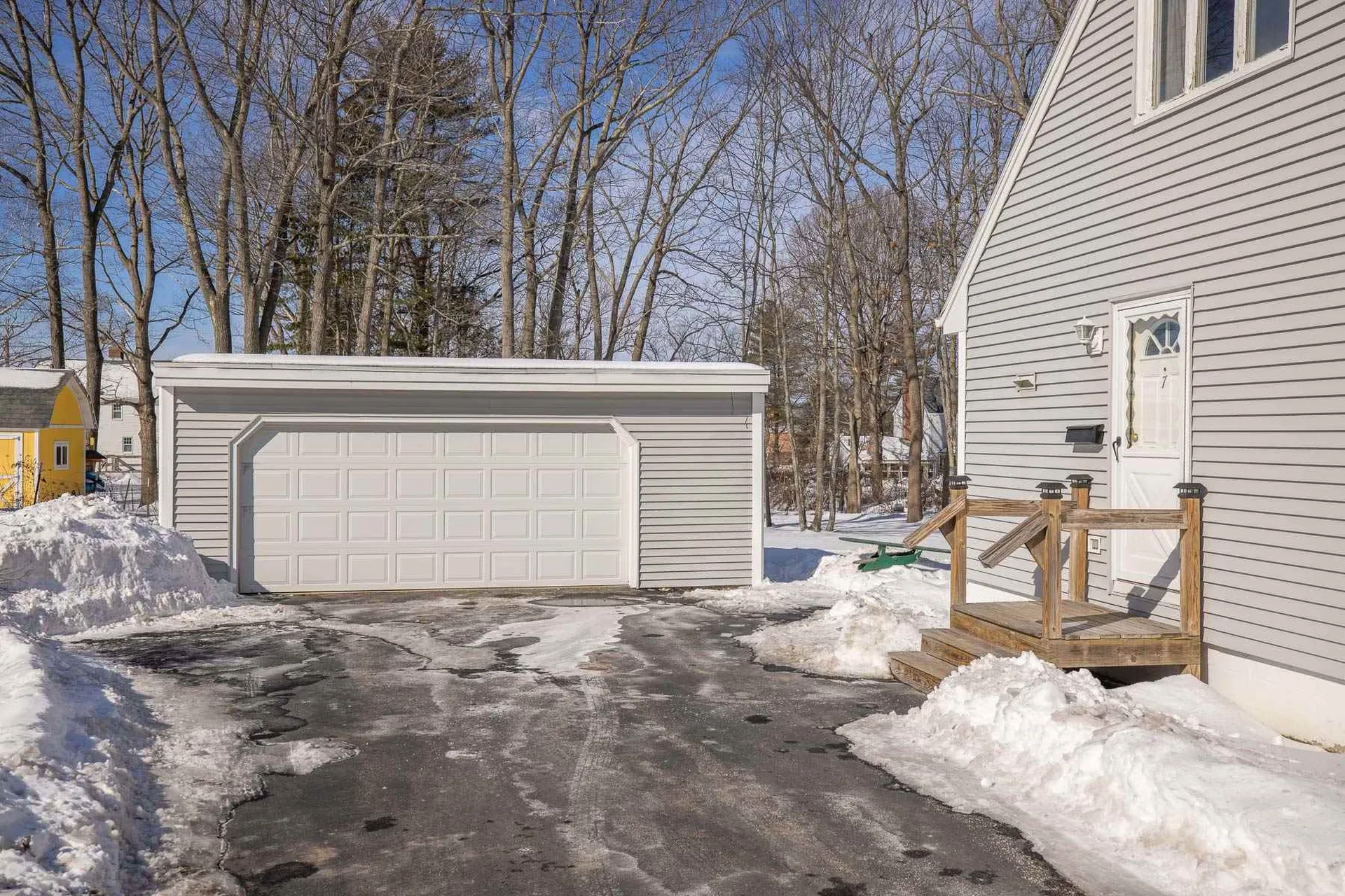 7 Coolidge Drive Portsmouth NH 03801