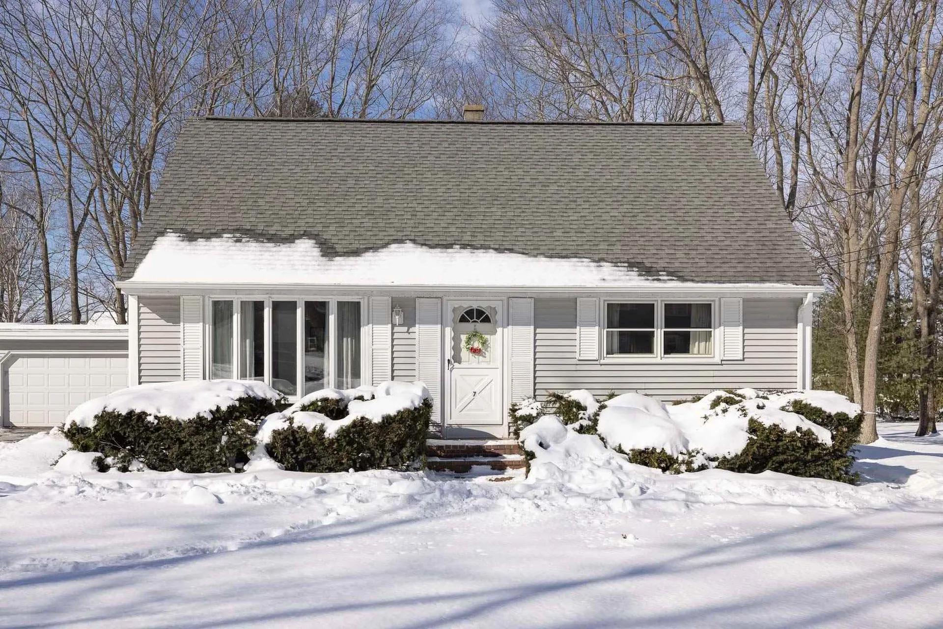 7 Coolidge Drive Portsmouth NH 03801