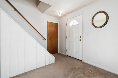 7 Coolidge Drive Portsmouth NH 03801