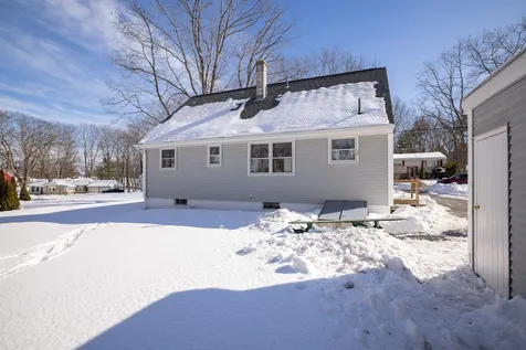 7 Coolidge Drive Portsmouth NH 03801