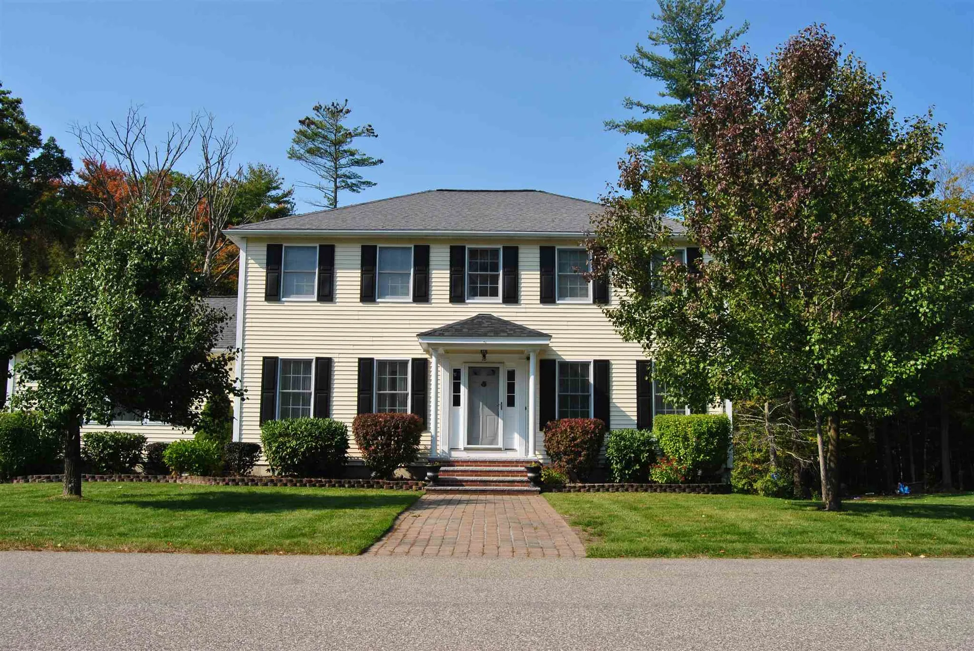 15 Randall Drive Seabrook NH 03874