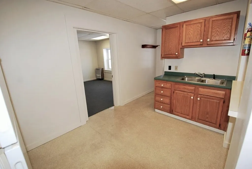 51 W. Main Street Richmond VT 05477