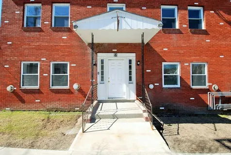 51 W. Main Street Richmond VT 05477