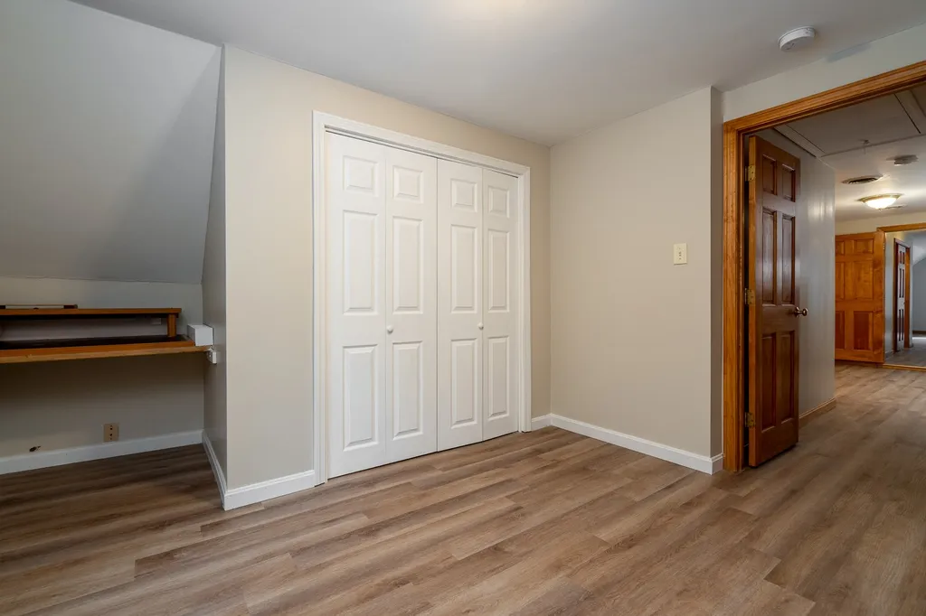 34 Wells Village Road Sandown NH 03873
