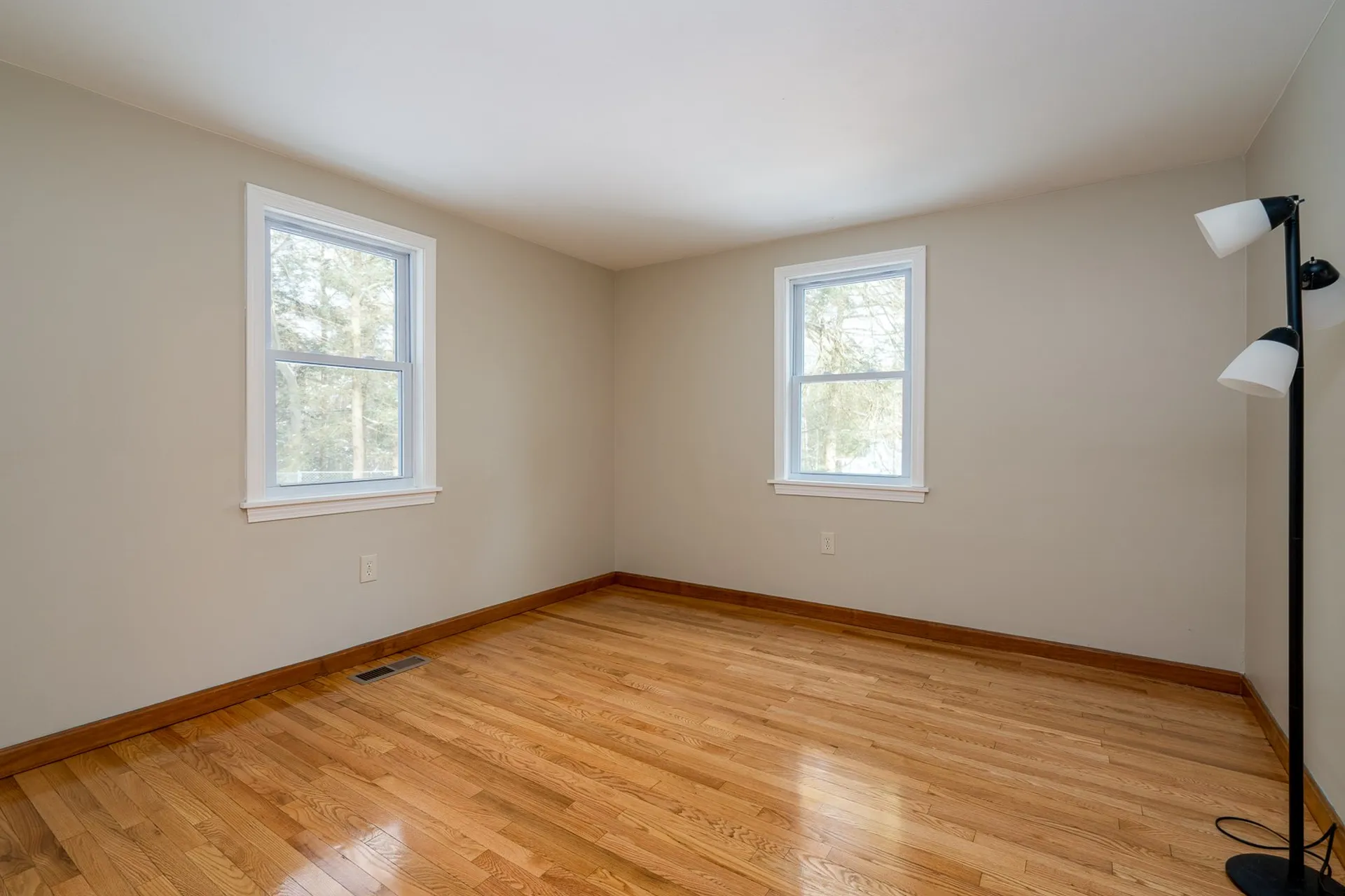 34 Wells Village Road Sandown NH 03873