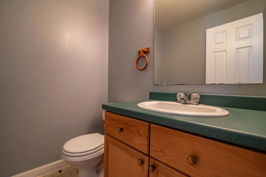 21 Magnolia Lane Derry NH 03038