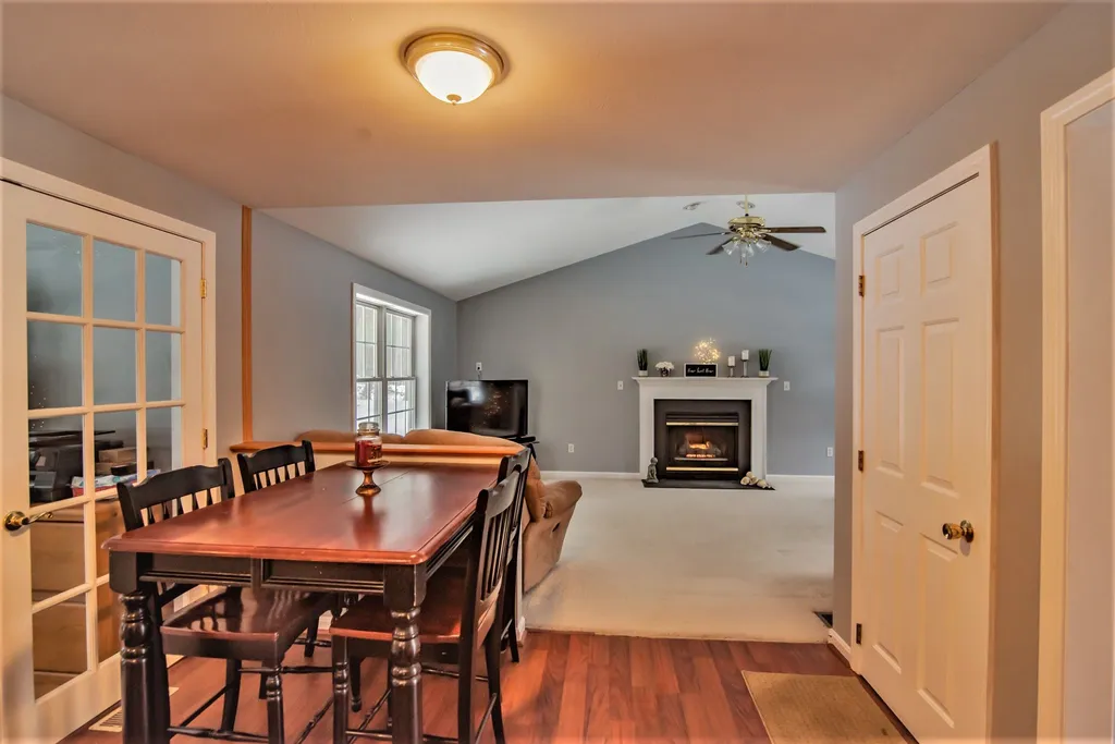 21 Magnolia Lane Derry NH 03038