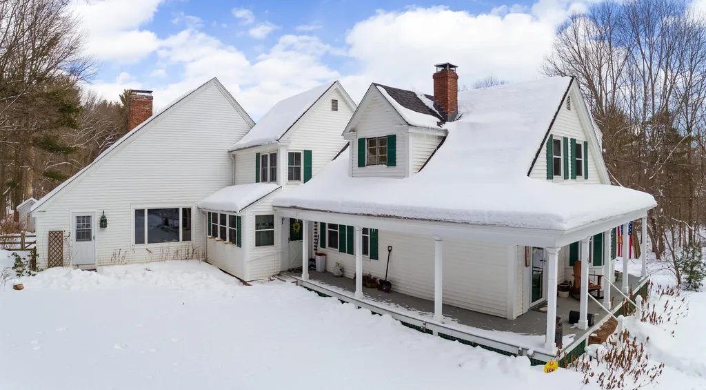 187 Atlantic Avenue North Hampton NH 03862