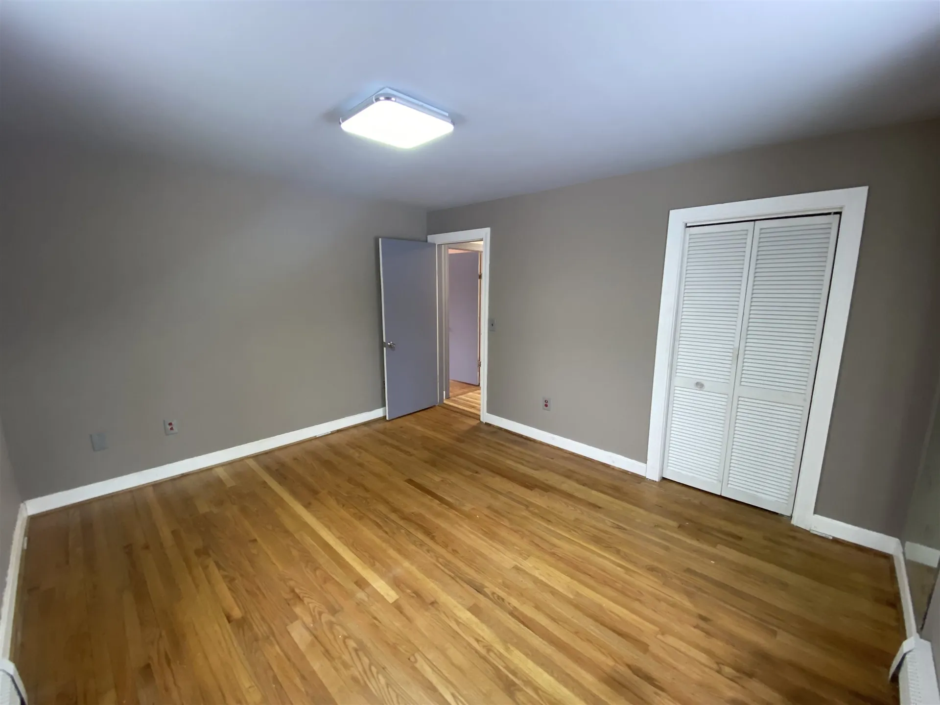 39 Cedar Street Hartford VT 05001