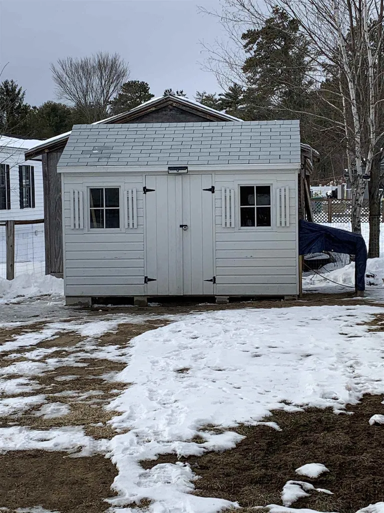32 Mavis Avenue Rochester NH 03839