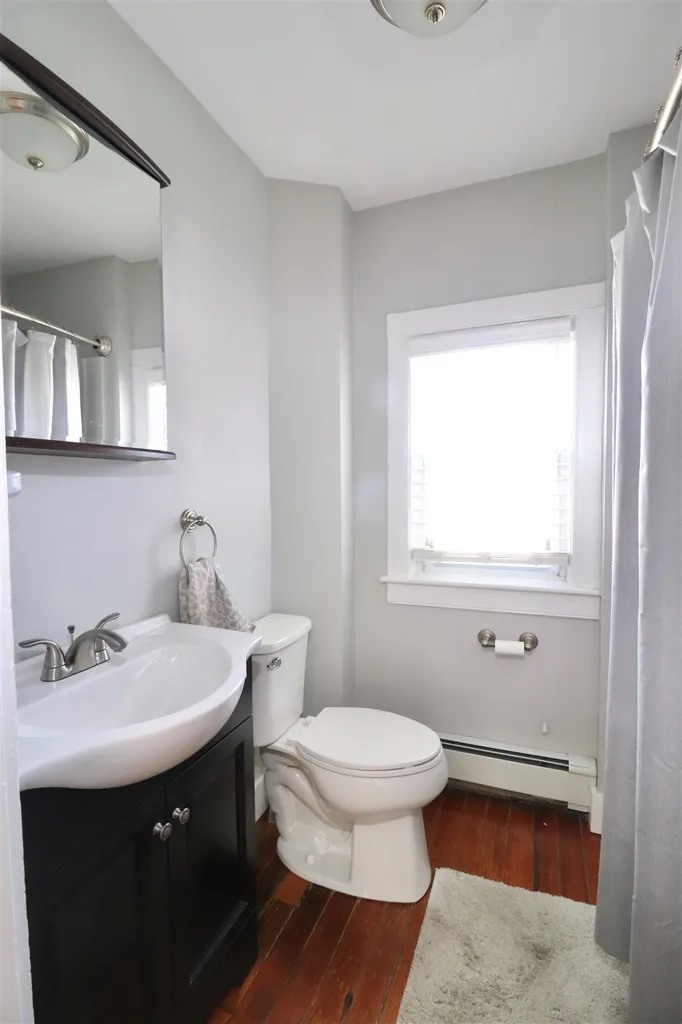 5 Rosemont Avenue Manchester NH 03103