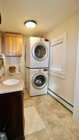 5 Rosemont Avenue Manchester NH 03103