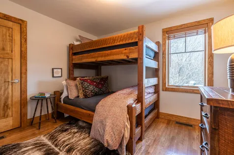 136 West Hill Road Ludlow VT 05149