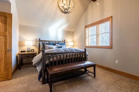 136 West Hill Road Ludlow VT 05149