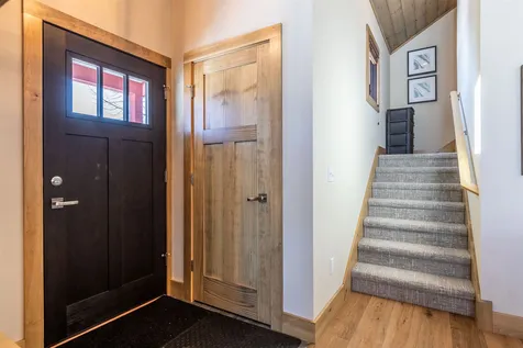 136 West Hill Road Ludlow VT 05149